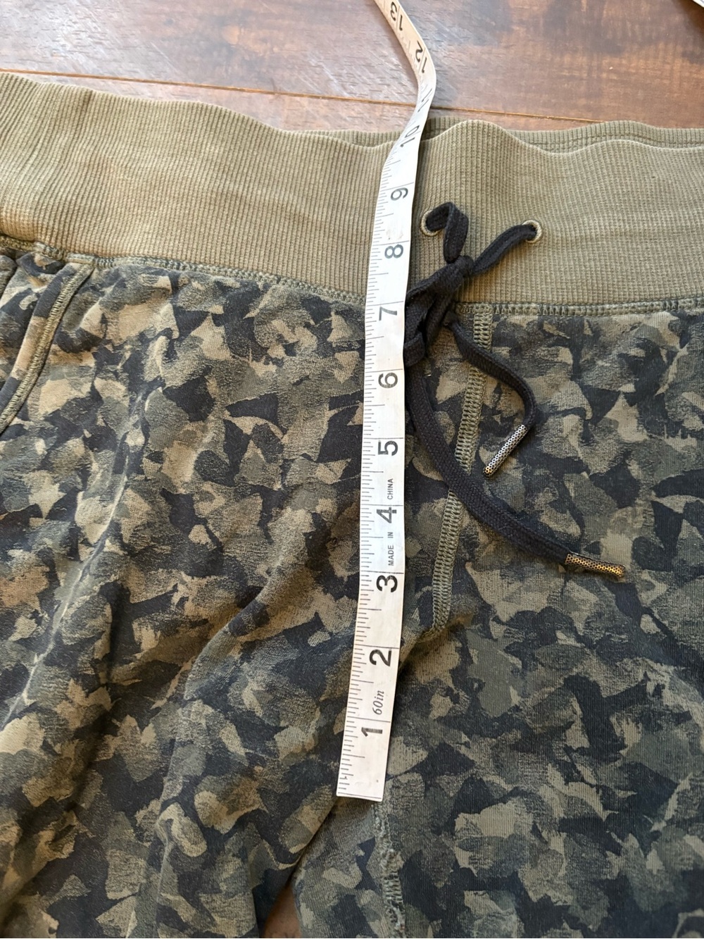 Lululemon No Sweat Mystic Jungle fatigue sweatpants - Picture 9 of 11